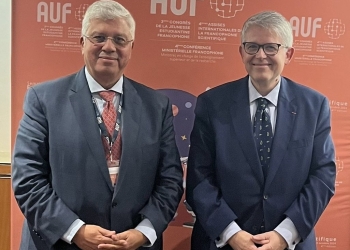 عاشور يبحث مع نظيره الفرنسي إمكانية فتح أفرع للجامعات الفرنسية في مصر