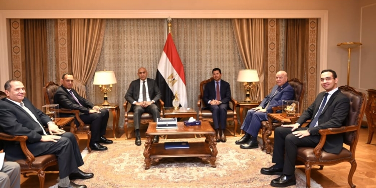 تعاون حكومي لإنشاء مدارس يابانية داخل مراكز الشباب والأندية "تفاصيل"