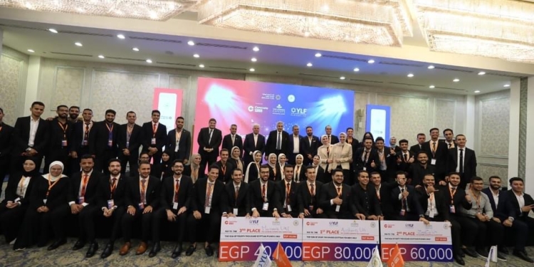 وزير التعليم العالي يشهد الحفل الختامي للنسخة الثالثة من مسابقة برنامج قادة الهندسة