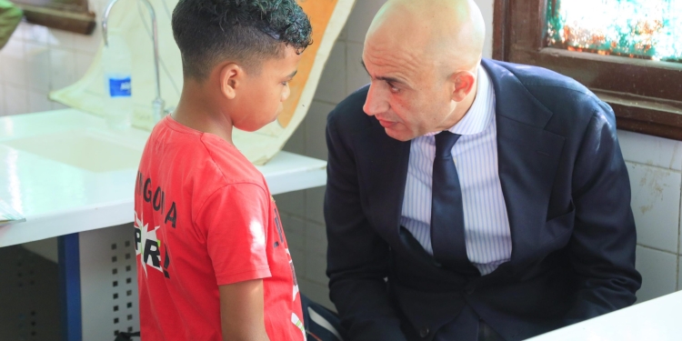 وزير التعليم يتفقد 8 مدارس بالفيوم ويشيد بأداء معلمة لغة عربية "صور"