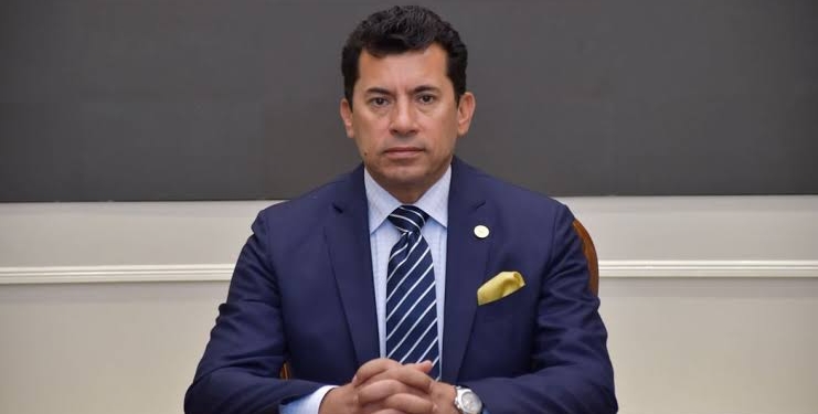 وزير الشباب والرياضة ينعي طلاب جامعة الجلالة ويتمني الشفاء العاجل للمصابين