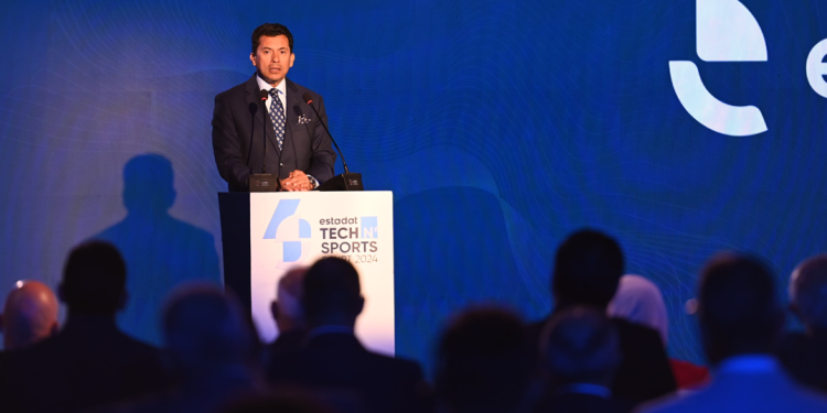 وزير الشباب والرياضة يشهد المؤتمر الصحفي لإطلاق المشروع التكنولوجي الرياضي المبتكر