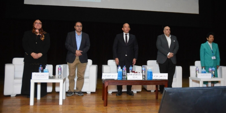 عميد كلية طب قصر العيني يرأس الجلسة الافتتاحية لمؤتمر قسم الفسيولوجيا الثالث