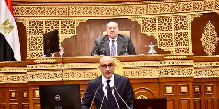 اليوم.. "الشيوخ" يناقش خطة انشاء المدارس اليابانية وتأمين امتحانات الثانوية العامة 2026