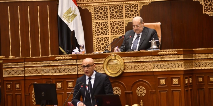 عبداللطيف: استراتيجية تطوير المنظومة التعليمية ثابتة ولم تتغير