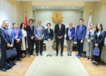 التعليم تبحث مع البنك الدولي سبل الارتقاء بمهارات القراءة والكتابة لطلاب التعليم الأساسي