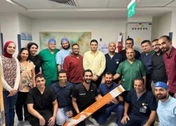 الرعاية الصحية تعلن نجاح أول عملية لعلاج تمدد الشريان الأورطي لمُسِنة باستخدام الدعامة المغطاة بتقنية EVAR