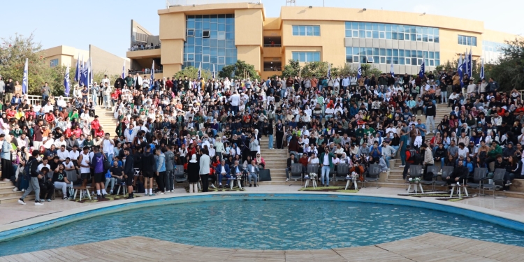 بمشاركة 14 جامعة .. بدر تحتفل بختام البطولة الرياضية بحضور الإعلامي أحمد شوبير