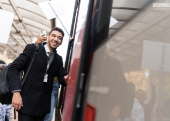 الطالب هاشم ابراهيم من كلية خدمة اجتماعية الى منتدى صناع الاعلام بروسيا