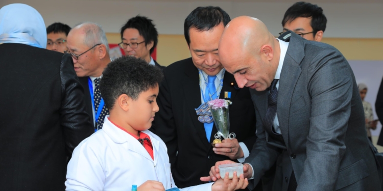 وزير الخارجية الياباني: حريصون على الارتقاء بالمنظومة التعليمية في المدارس المصرية اليابانية