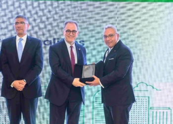 الجامعة الأمريكية بالقاهرة تشارك  القومي لبحوث الإسكان والبناء  في مؤتمر البناء الأخضر