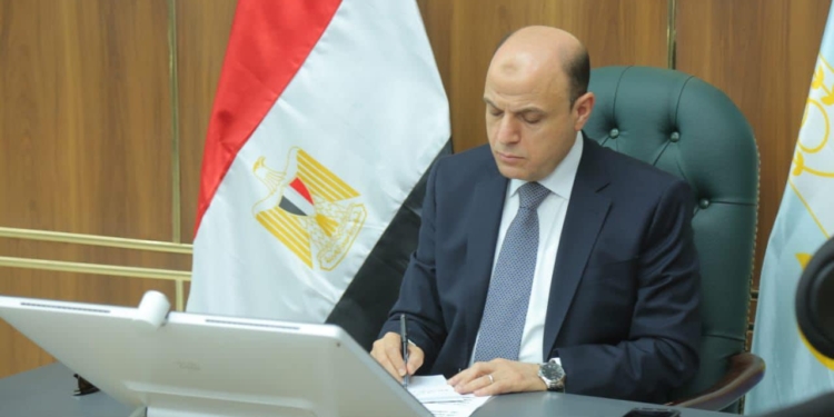 بشرى سارة.. ترقية 12870 معلم وأخصائي للوظيفة الأعلى بكفر الشيخ