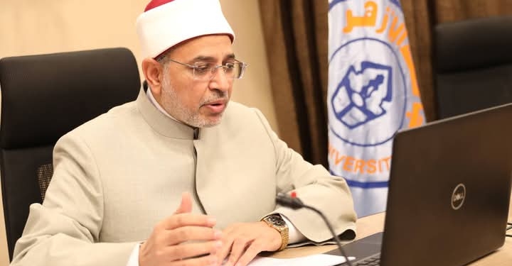 رئيس جامعة الأزهر :أدعو مؤسسات التعليم إلى فرض حفظ النصوص الأدبية على طلاب المدارس في مقرراتها التعليمية تقويمًا للسان العربي