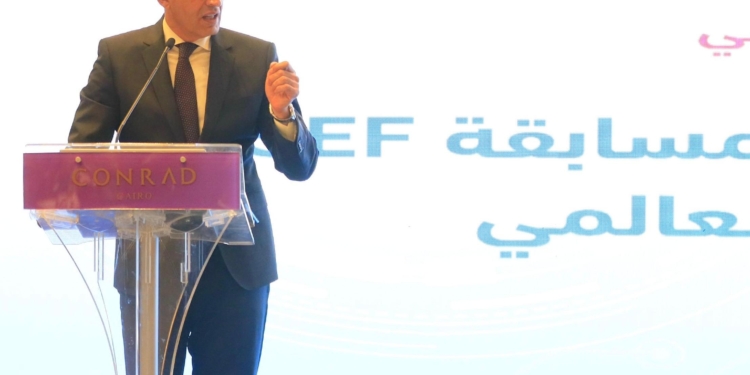 إتاحة رابطًا لتحديث بيانات طلاب الصفين الأول والثاني الثانوي