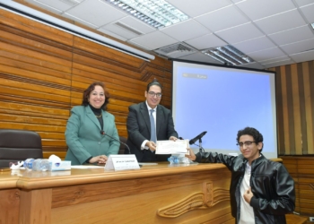 مسابقة حكايات شعبية بكل لغات العالم