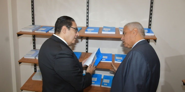 رئيس جامعة القاهرة فى افتتاح مركز اللغات الشرقية