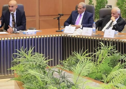 لا داعي للاستعجال وظلم الطلاب.. وزير التعليم السابق ينتقد نظام البكالوريا الجديد