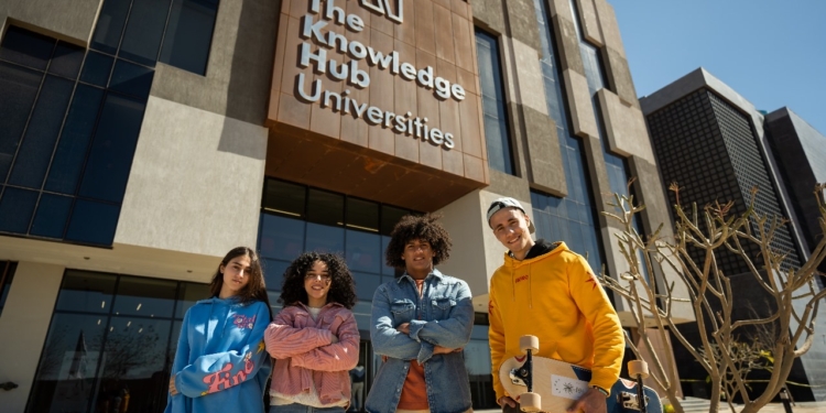 مجلس الوزراء يوافق علي إطلاق برنامج العلاج الطبيعي بفرع جامعة كوفنتري بالعاصمة الإدارية