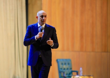 خطوات أداء امتحانات أبناؤنا في الخارج لصفوف النقل الترم الثاني 2025