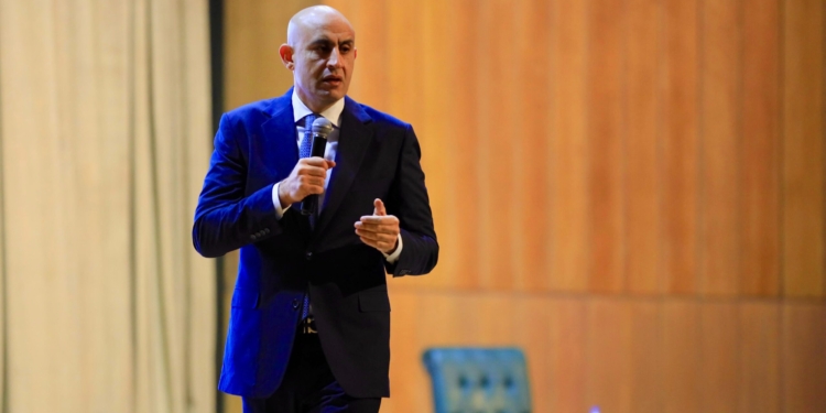 خطوات أداء امتحانات أبناؤنا في الخارج لصفوف النقل الترم الثاني 2025