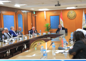 وزير التعليم يواصل جلسات الحوار المجتمعي عن البكالوريا المصرية مع المعلمين