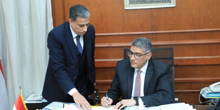 محافظ الجيزة يعتمد نتيجة الشهادة الإعدادية الترم الأول 2025