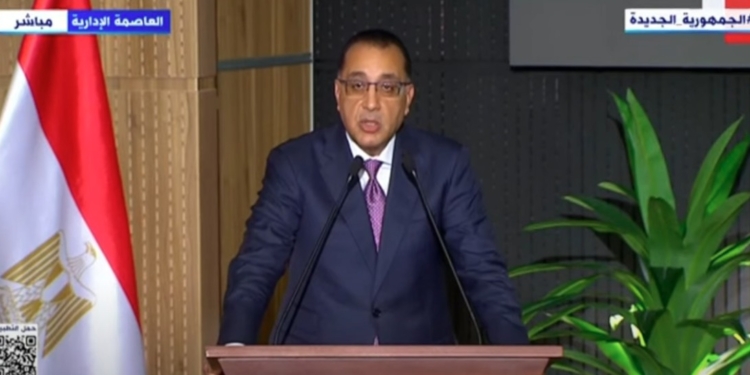 مدبولي: نخطط لتشكيل مجموعات من القطاع الخاص لتبادل الرؤى مع الوزراء