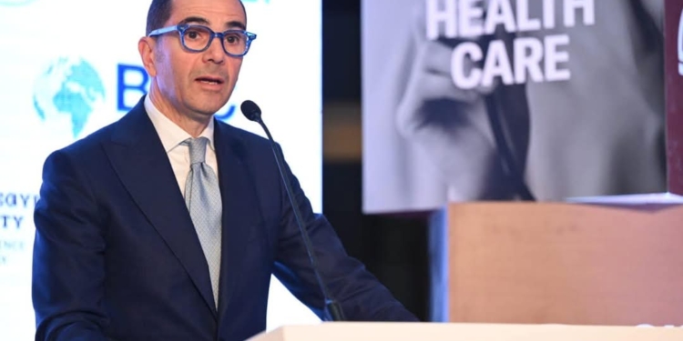 وزير الاستثمار : مصر من أول ٧ دول في العالم في تحويلات العاملين بالخارج