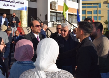 وزير التعليم العالي يلتقي بطلاب كلية الطب و طلاب فريق NUT GANG الفائز مسابقة GenZ في تحدي الجامعات