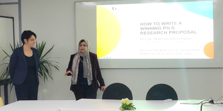 ورشة عمل ثنائية حول التسويق المستدام تجمع بين GUC القاهرة و GIU Berlin