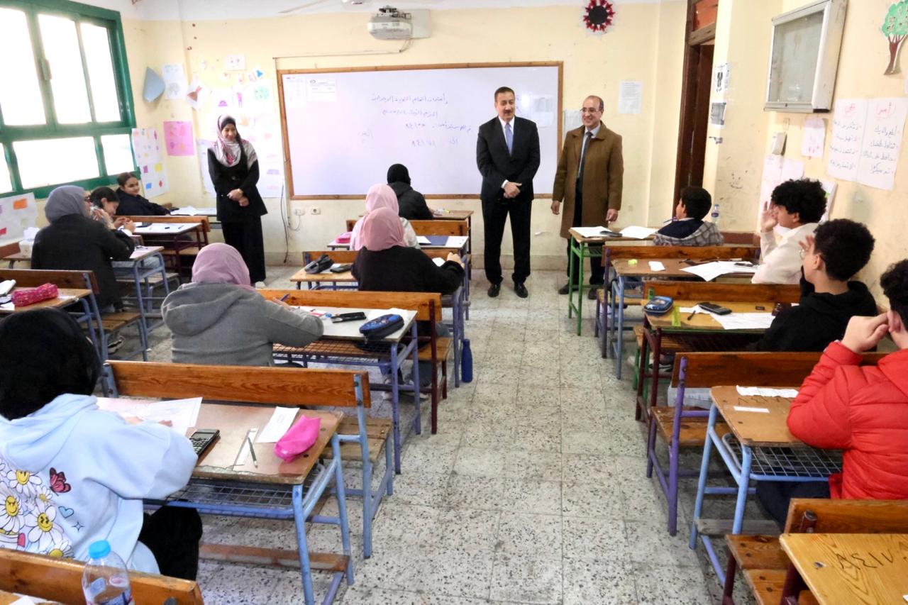 وداعًا لأخطاء الامتحانات.. الذكاء الاصطناعي يحل مشاكل الثانوية العامة