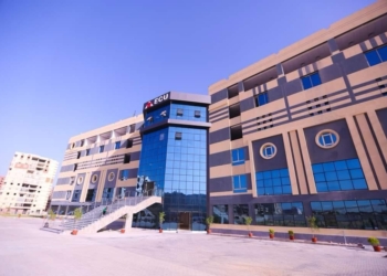 مجلس الجامعات الخاصة يوافق على فصل كليات القانون والإعلام والدراسات الأدبية بالجامعة المصرية الصينية