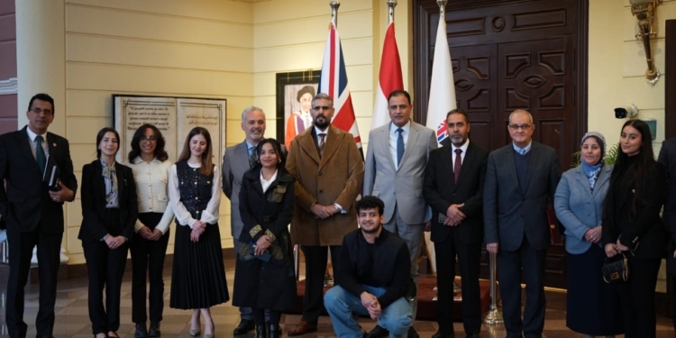رئيس الجامعة البريطانية يستقبل السفير الليبي لتعزيز التعاون الأكاديمي