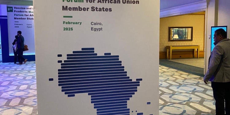 مصر تحصل على دعم المركز الأفريقي للسيطرة على الأمراض لإنشاء مركز إقليمي للتصنيع الحيوي بشمال إفريقيا