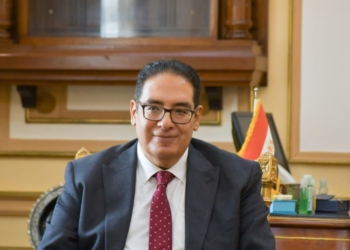 جامعة القاهرة: مركز تنمية قدرات أعضاء هيئة التدريس يحصل على 3 شهادات أيزو