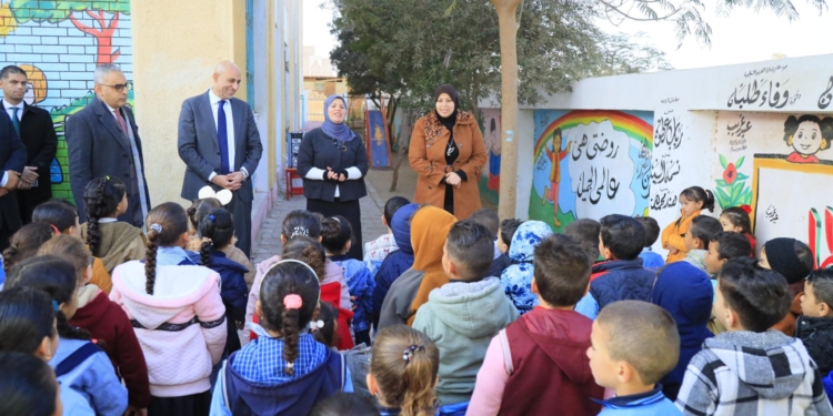 توجيه عاجل من وزير التعليم لتحسين مستوى القراءة للطلاب