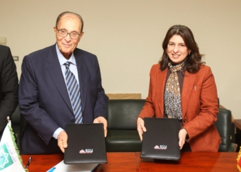 الجامعة المصرية الصينية توقع بروتوكول تعاون مع المجلس العربي للمياه لتعزيز البحث العلمي والابتكار