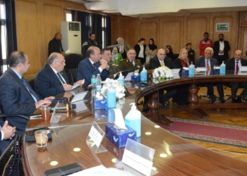 مجلس طب قصر العيني يقر شراكات بحثية وبرامج تطويرية لتعزيز الابتكار الطبي والتعاون الدولي