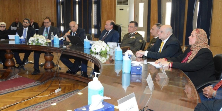 عميد طب قصر العيني: الدبلومة المهنية تهدف لتعليم المهارات بالتخصصات البينية المختلفة