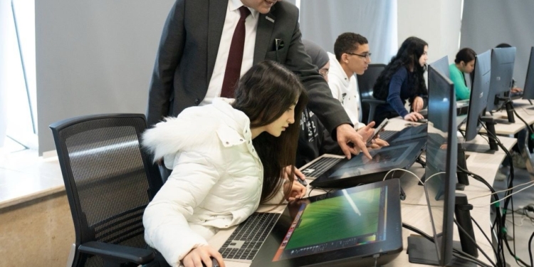 رئيسة جامعة مصر للمعلوماتية: نملك قدرات اقتحام سوق الألعاب الالكترونية العالمية بنماذج تبرز حضاراتنا العريقة