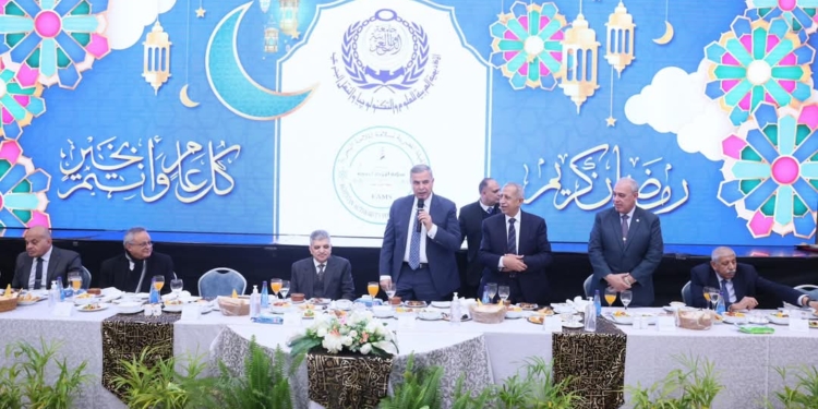 الأكاديمية العربية للعلوم والتكنولوجيا والنقل البحري وهيئة السلامة البحرية فى مأدبة إفطار رمضاني
