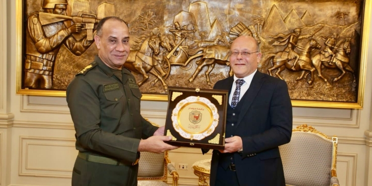 رئيس الأكاديمية العسكرية المصرية يستقبل رئيس جامعة سوهاج