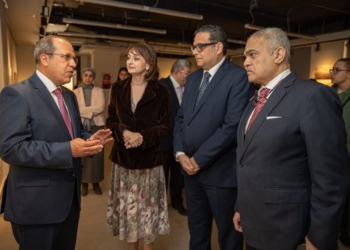 الجامعة البريطانية تفتتح معرض “بوكوڤينا المقدسة والساحرة”بحضور السفيرة الرومانية