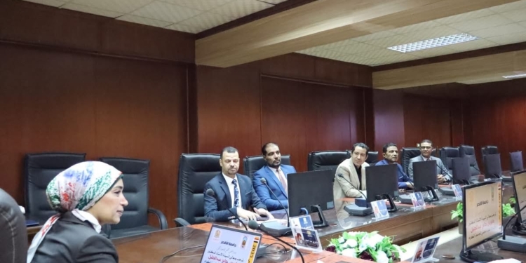 مجلس جامعة الأقصر يعتمد تشكيل لجنة لوضع الهوية البصرية للجامعة