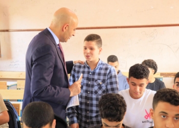 أول تعليق لـ"التعليم" على وفاة مدير إدارة الباجور بعد زيارة الوزير