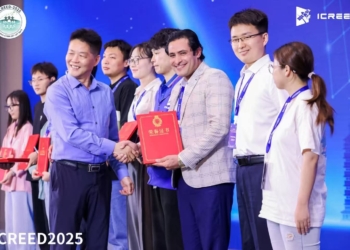 باحث مصري يحصد جائزة أفضل عرض تقديمي شفوي في مؤتمر صيني