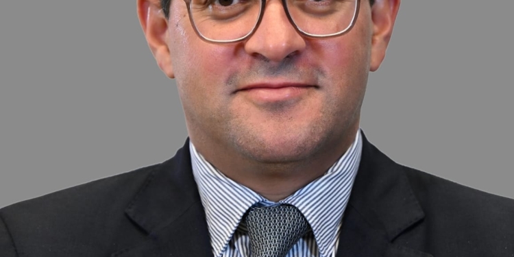 "المالية" تعلن توفير المخصصات المالية لتعيين ٧٥ ألف معلم