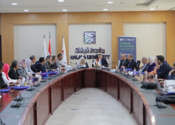 لجنة قطاع العلوم الأساسية تشيد بجامعة الجلالة كنموذج للجامعات الذكية في مصر