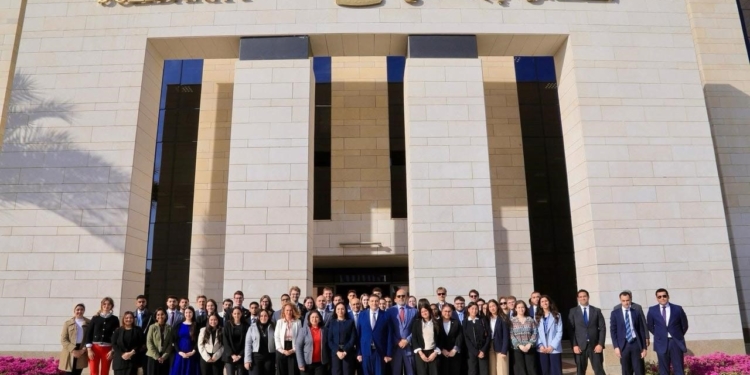 المؤتمر السنوي العشرين لأمراض الكبد بطب قصر العيني يوصي بتبني أدوات الذكاء الاصطناعي