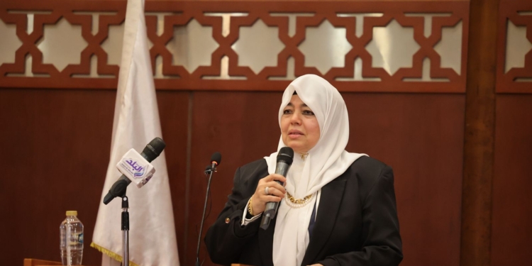 التحالف الوطني ومؤسسة أبو العينين يكرمون الطلاب الوافدين بالأزهر الفائزين في المسابقة السنوية لحفظة القرآن